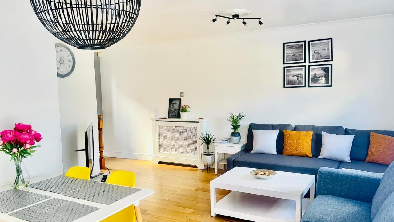 Amazing Location - City Of London- 2 Bedroom Stunning Canal View House With Private Garden,Parking & Balcony 外观 照片