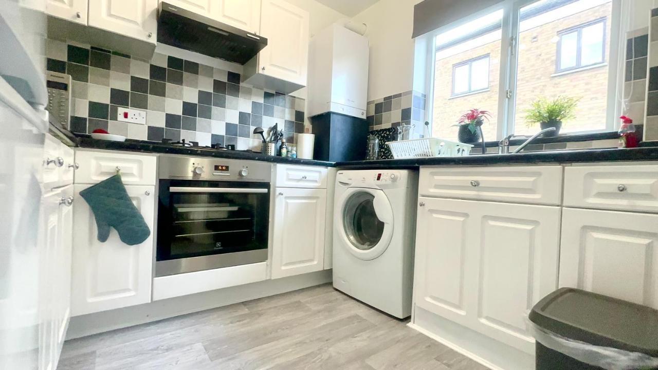 Amazing Location - City Of London- 2 Bedroom Stunning Canal View House With Private Garden,Parking & Balcony 外观 照片