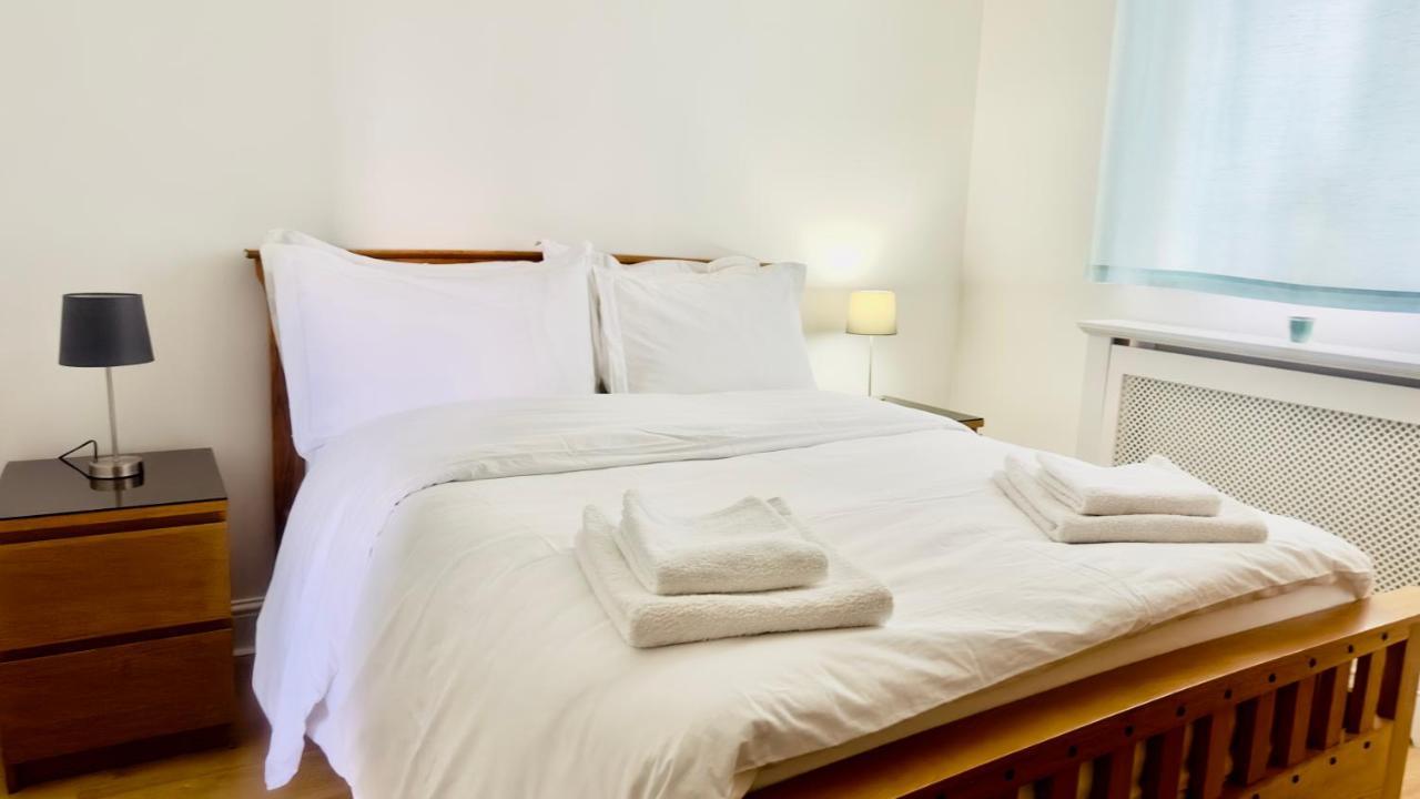 Amazing Location - City Of London- 2 Bedroom Stunning Canal View House With Private Garden,Parking & Balcony 外观 照片