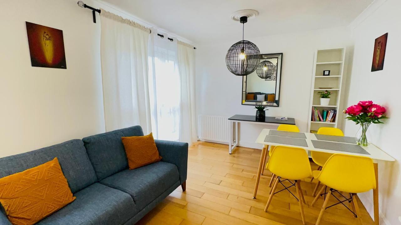 Amazing Location - City Of London- 2 Bedroom Stunning Canal View House With Private Garden,Parking & Balcony 外观 照片