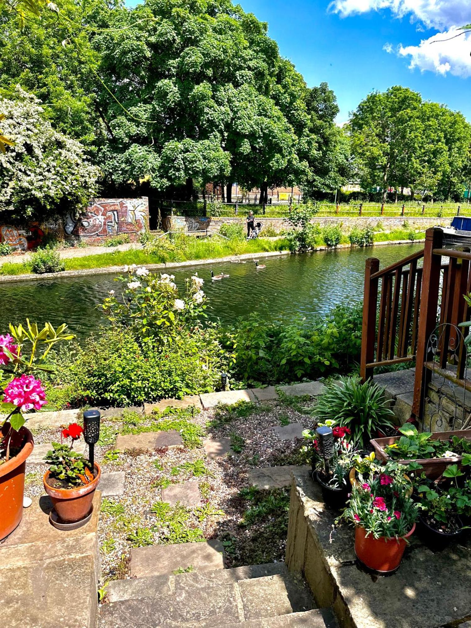 Amazing Location - City Of London- 2 Bedroom Stunning Canal View House With Private Garden,Parking & Balcony 外观 照片